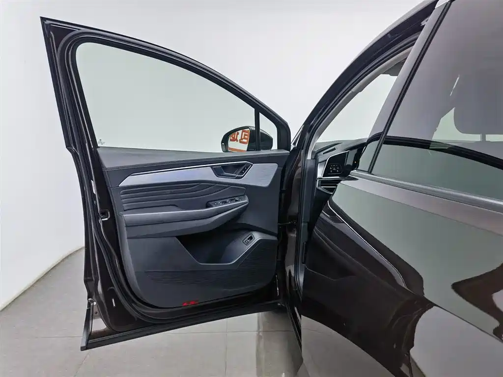 Volkswagen Viloran 2021 380TSI Luxury Pro