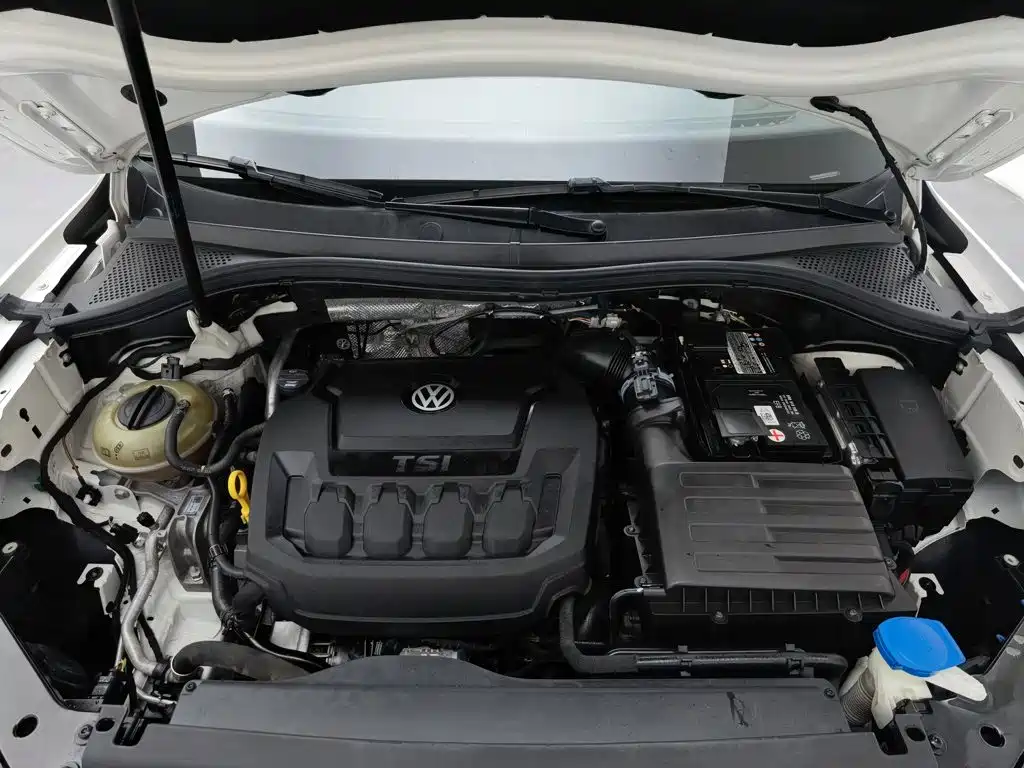Volkswagen Tiguan L — миниатюра 6