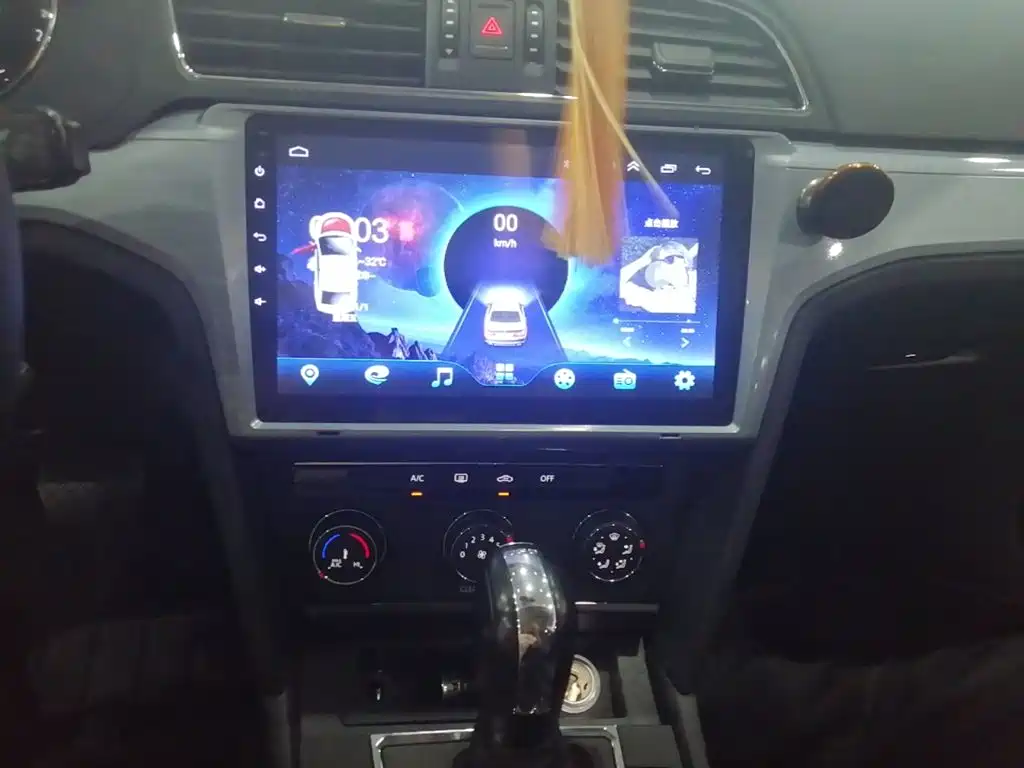 Volkswagen Lamando — миниатюра 13