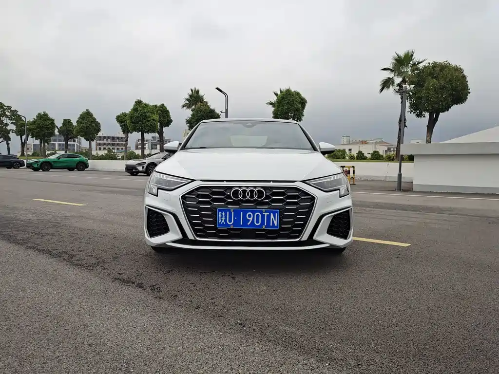 Audi A3 2024 A3L Limousine 35 TFSI Fashion Sport Type