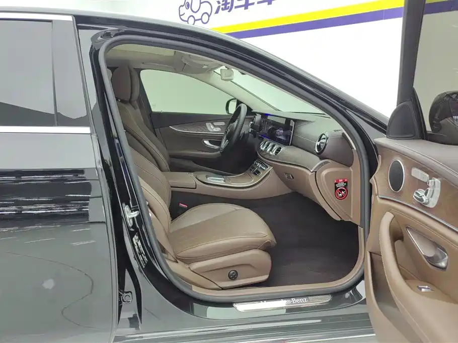 Mercedes-Benz E-Class E 2020 E 300 L Fashion