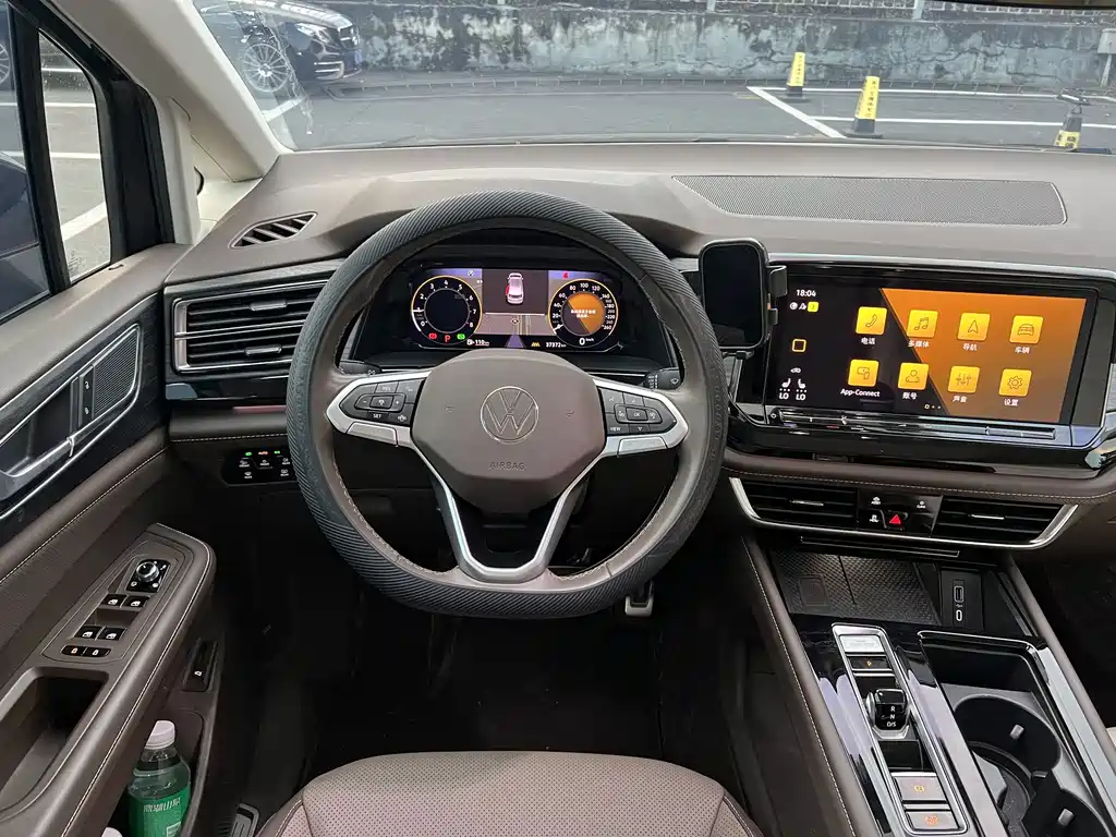 Volkswagen Viloran — миниатюра 9