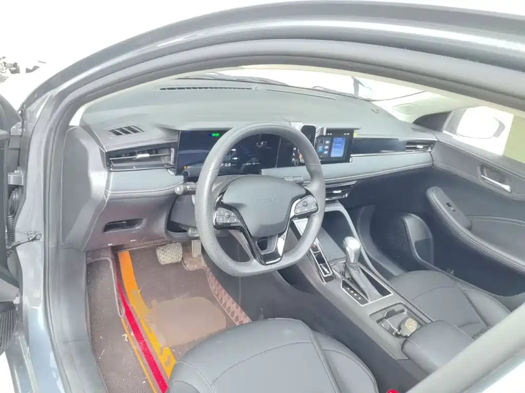 Roewe i5 — миниатюра 10