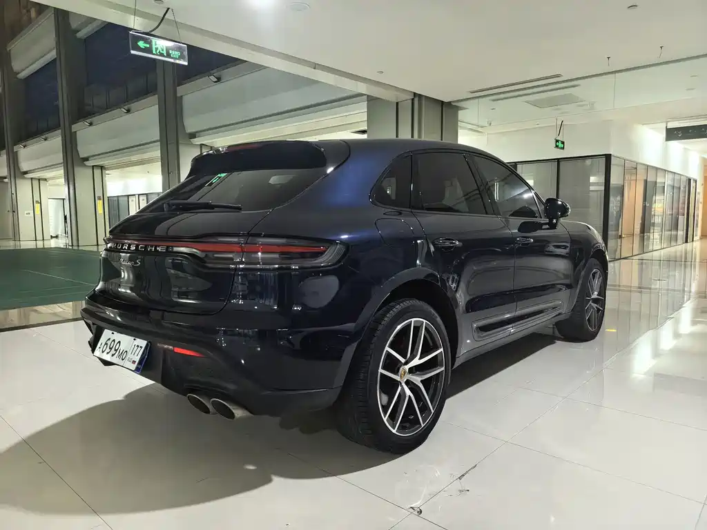 Porsche Macan — миниатюра 14