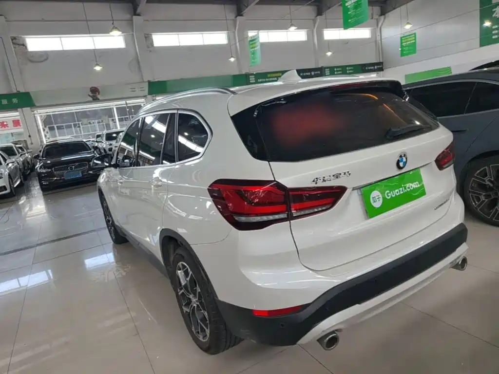 BMW X1 — миниатюра 5