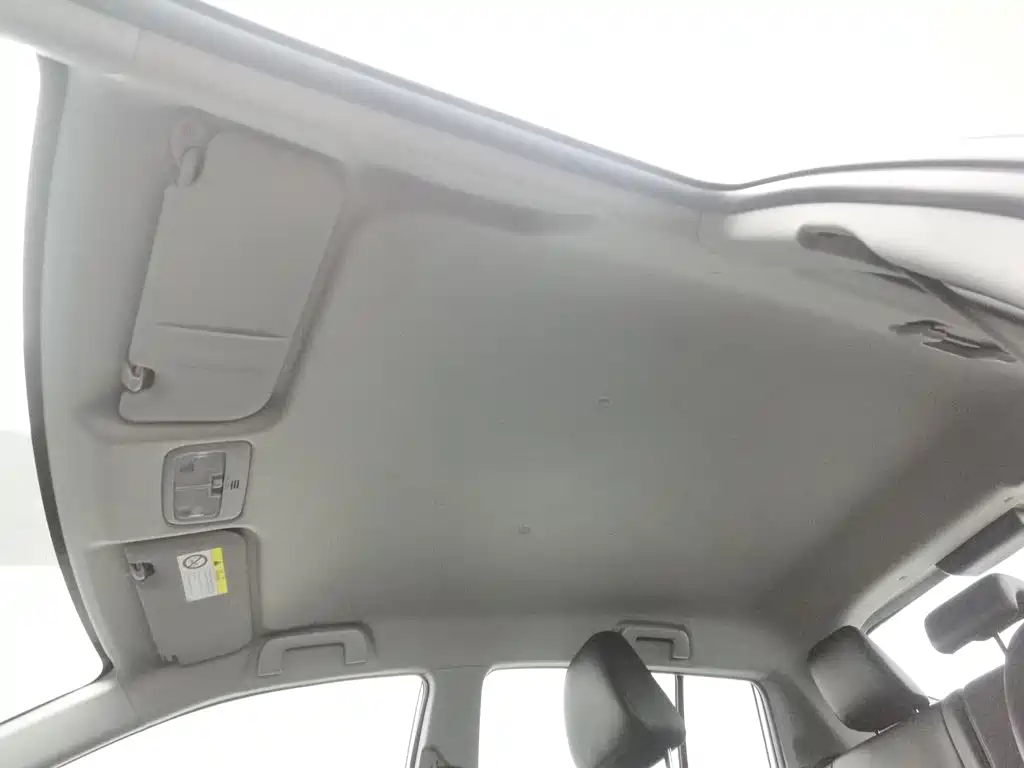 Toyota Yaris L — миниатюра 14