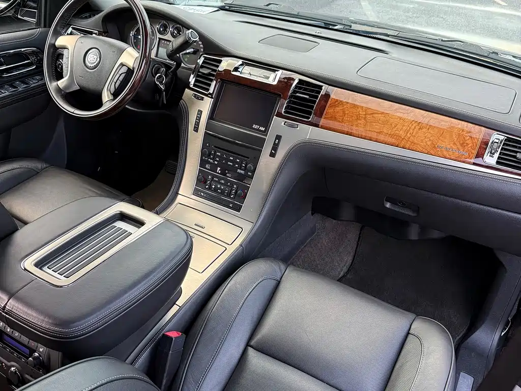 Cadillac Escalade 2013 6.2L ESV