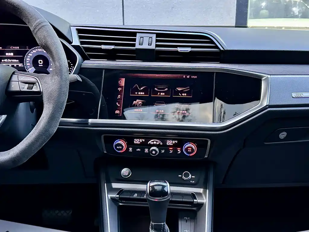 Audi Q3 — миниатюра 16