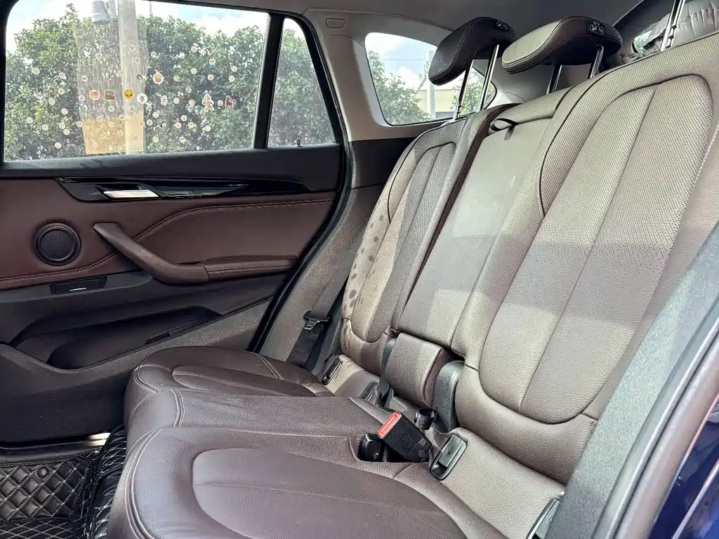 BMW X1 — миниатюра 12
