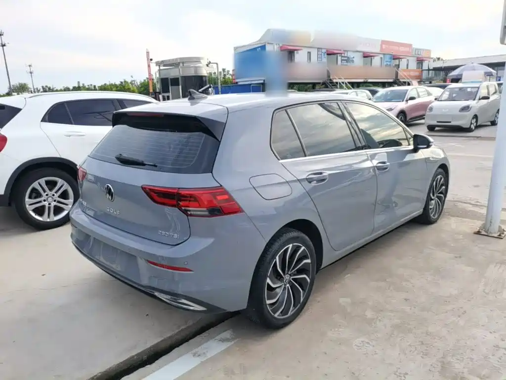 Volkswagen Golf — миниатюра 7