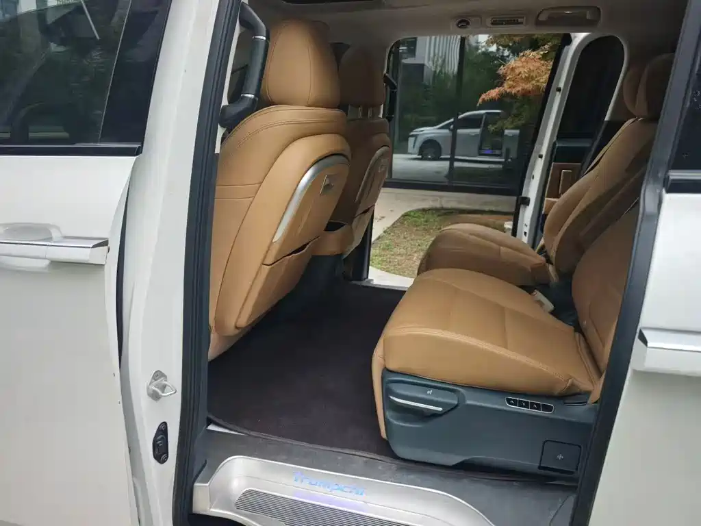 GAC Motor Trumpchi E8 — миниатюра 6