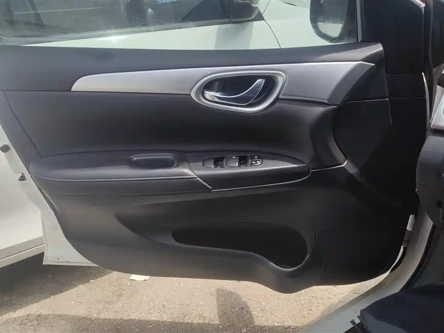 Nissan Sylphy 2022 1.6XE CVT Comfort