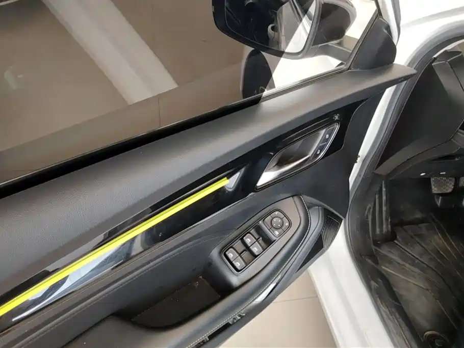 Roewe i5 2021 1.5L CVT