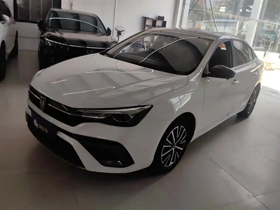 Roewe i5