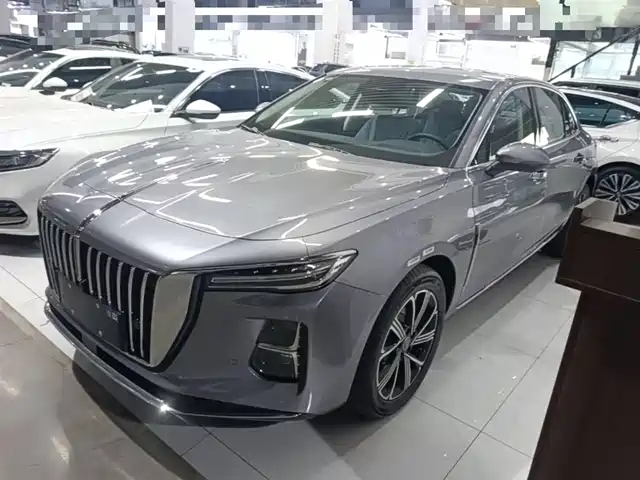 2025 Hongqi H5