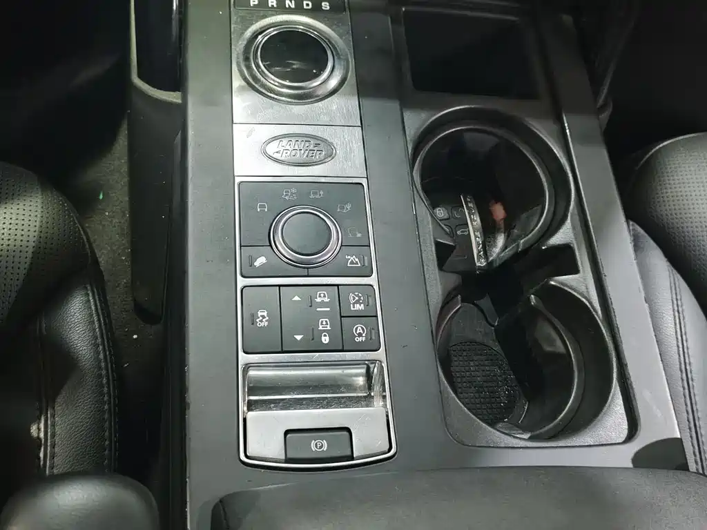 Land Rover Discovery 2017 3.0 SC V6 SE