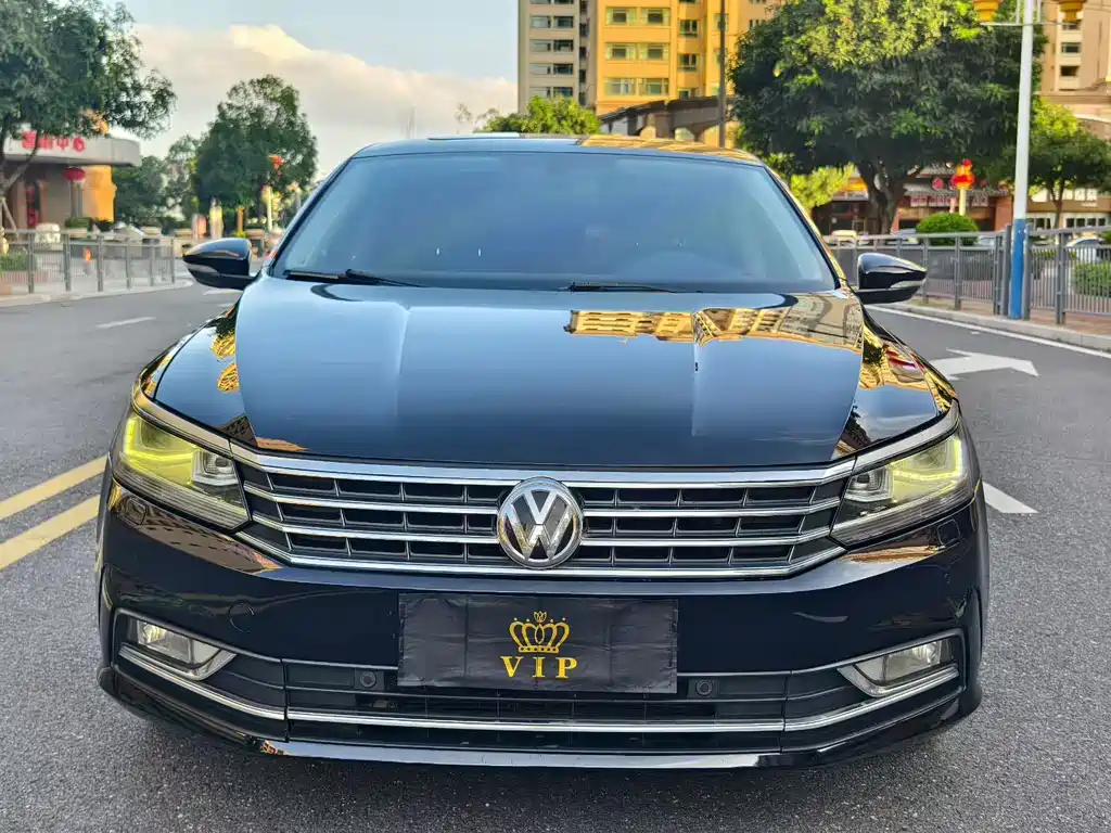 Volkswagen Passat 2016 330TSI DSG