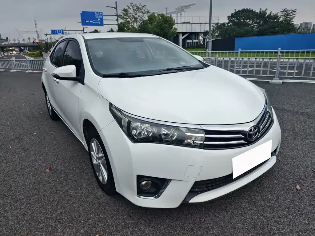 Toyota Corolla — миниатюра 3