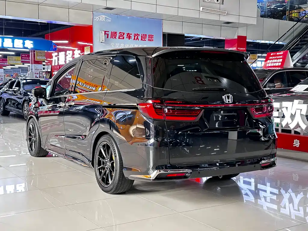 Honda Odyssey 2024 2.0L e:HEV