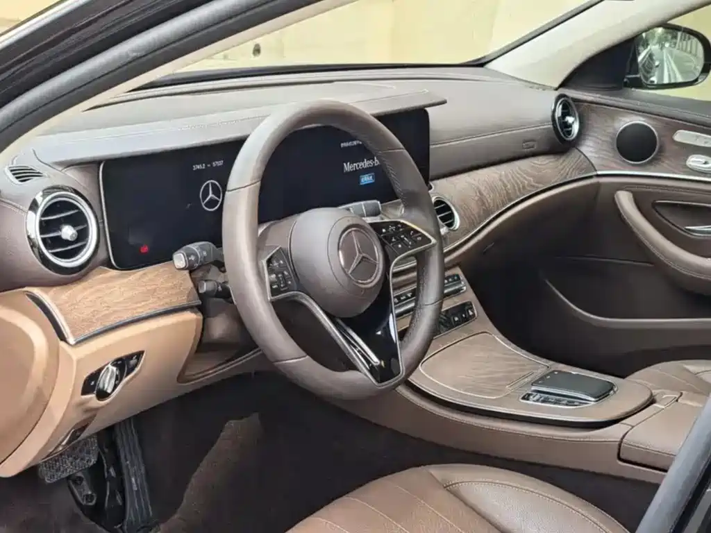 Mercedes-Benz E-Class E 2021 E 300 L Fashion