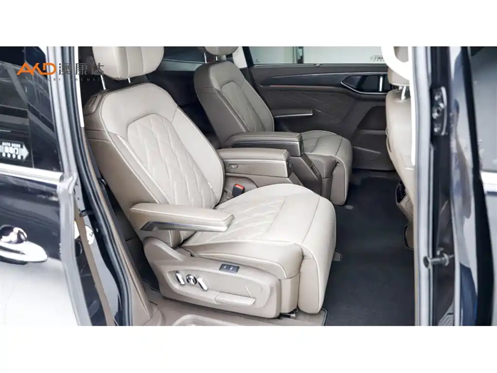 Volkswagen Viloran 2023 380TSI Luxury