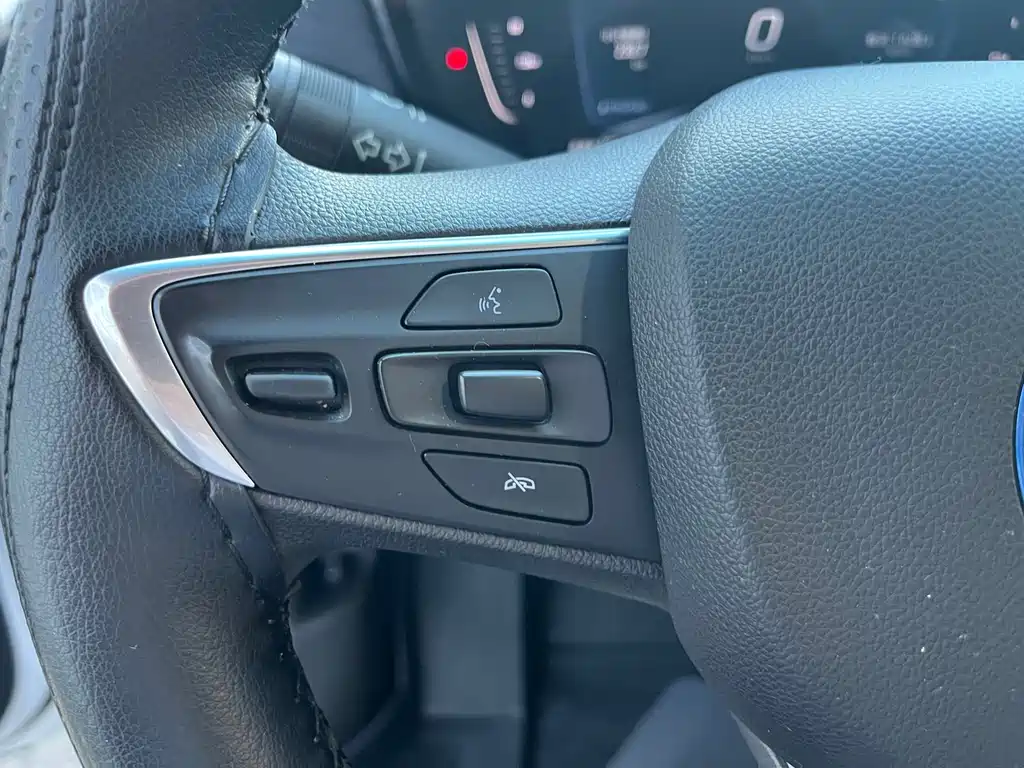 Buick Velite 6 — миниатюра 10