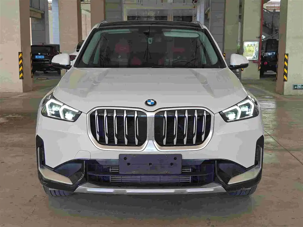 BMW X1 2023 sDrive20Li X
