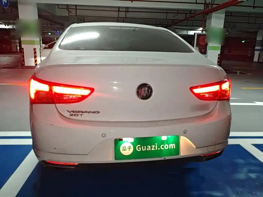 Buick Verano — миниатюра 6