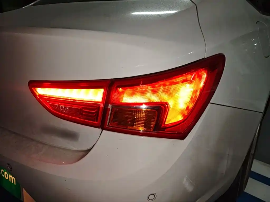 Buick Verano — миниатюра 8