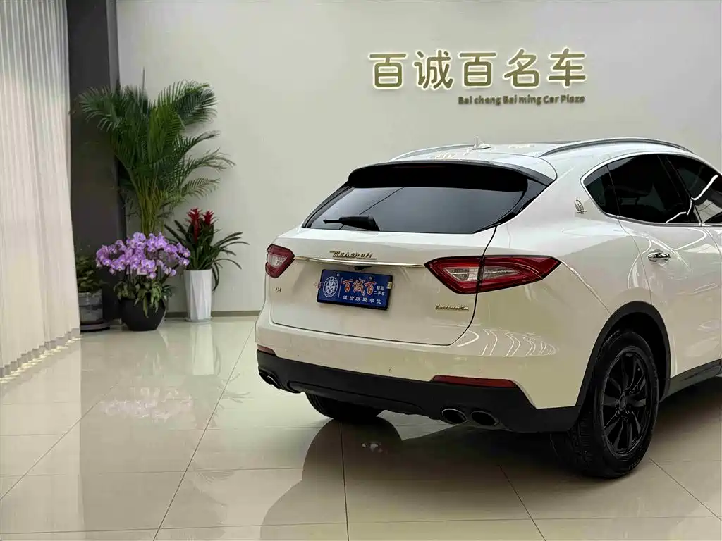 MASERATI LEVANTE