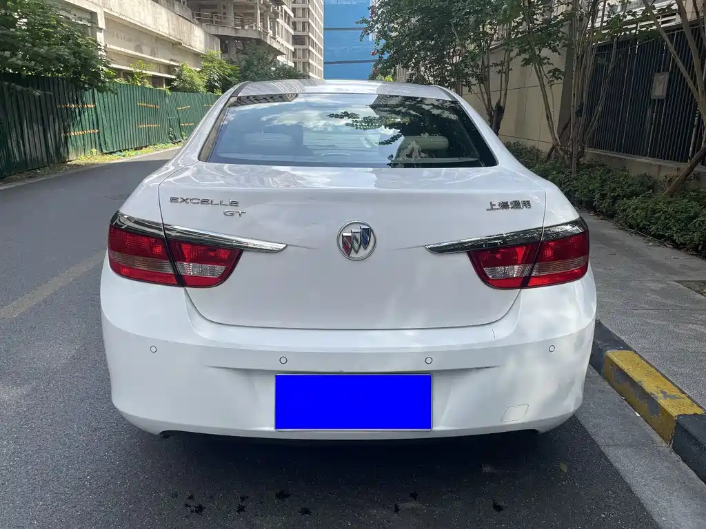 Buick Excelle — миниатюра 12
