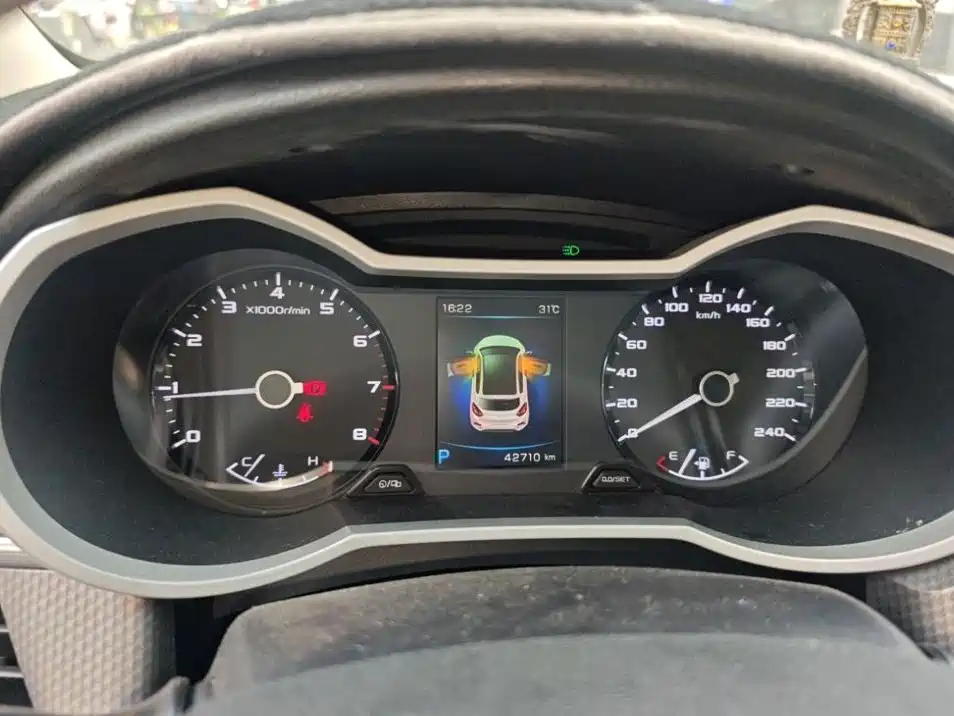 Geely Emgrand GS — миниатюра 5