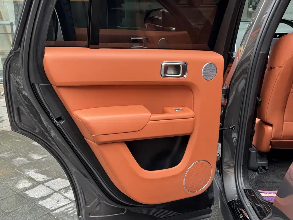 Li Auto Li L8 — миниатюра 15
