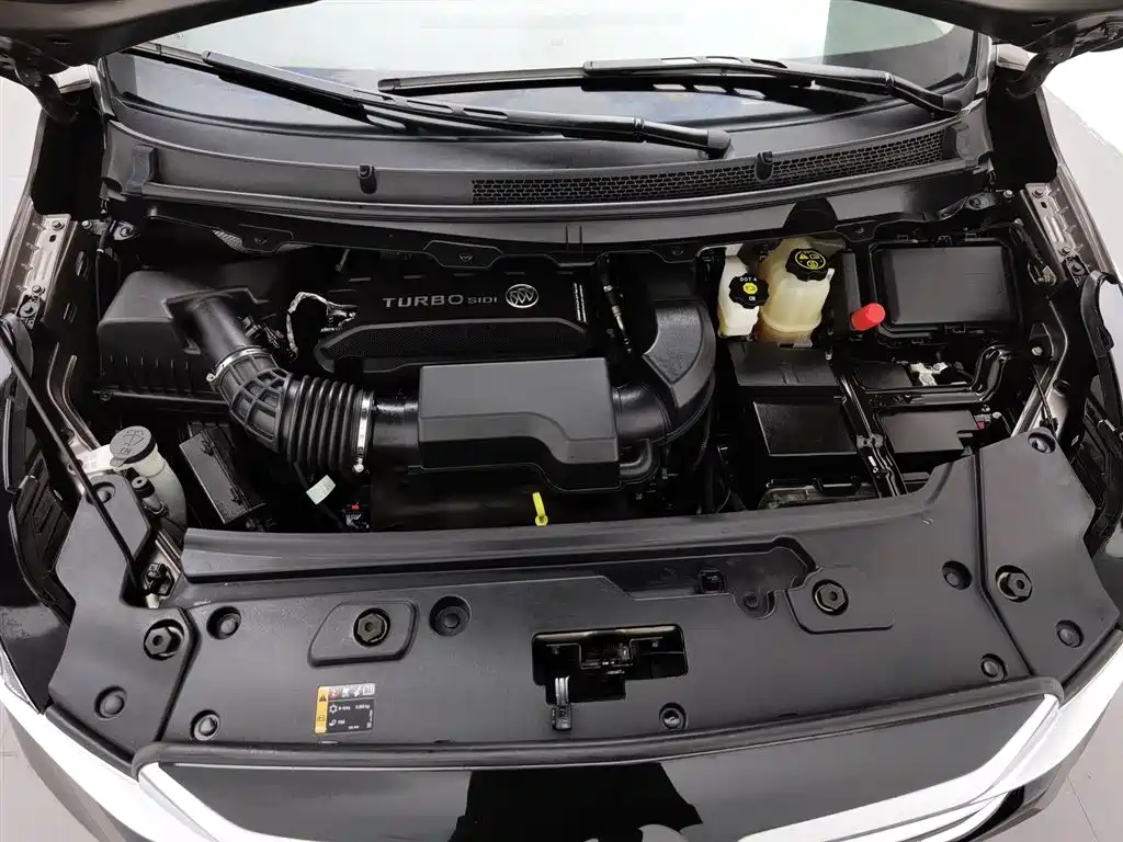 Buick GL8 2023 Comfort