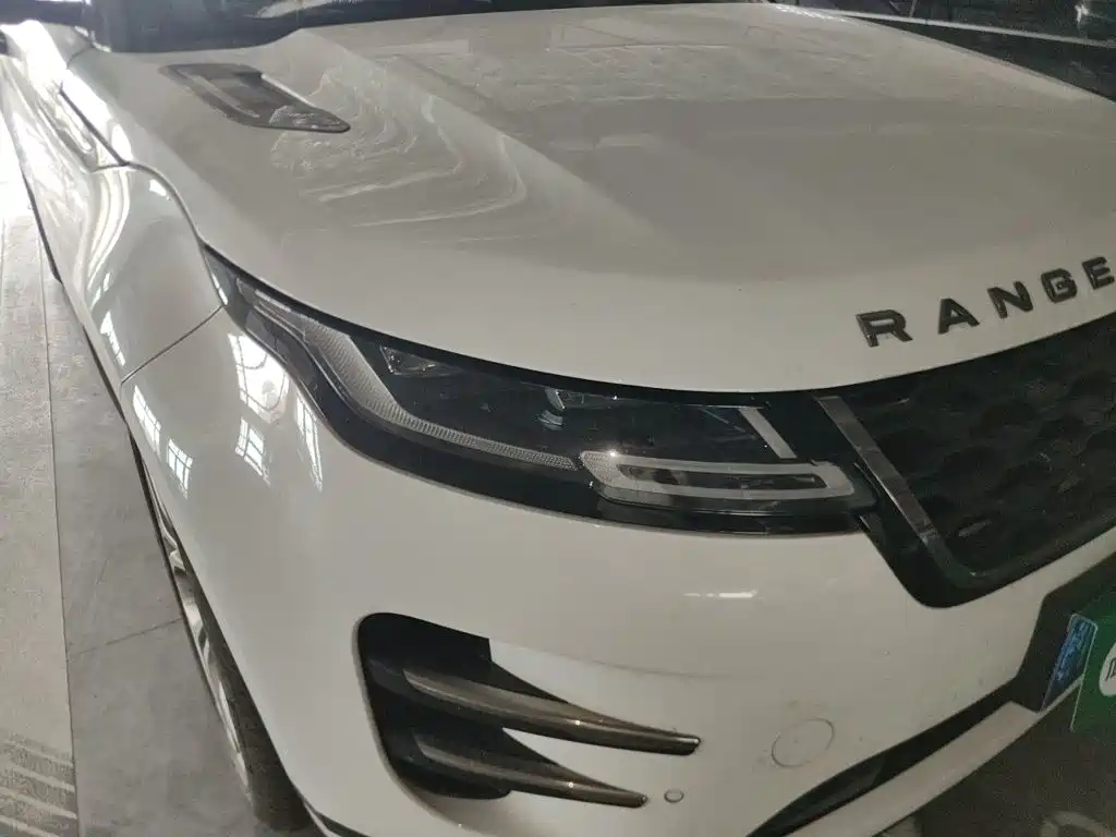 Land Rover Range Rover Evoque 2023 — фото 7