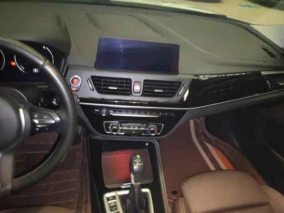 BMW 1 Series — миниатюра 13