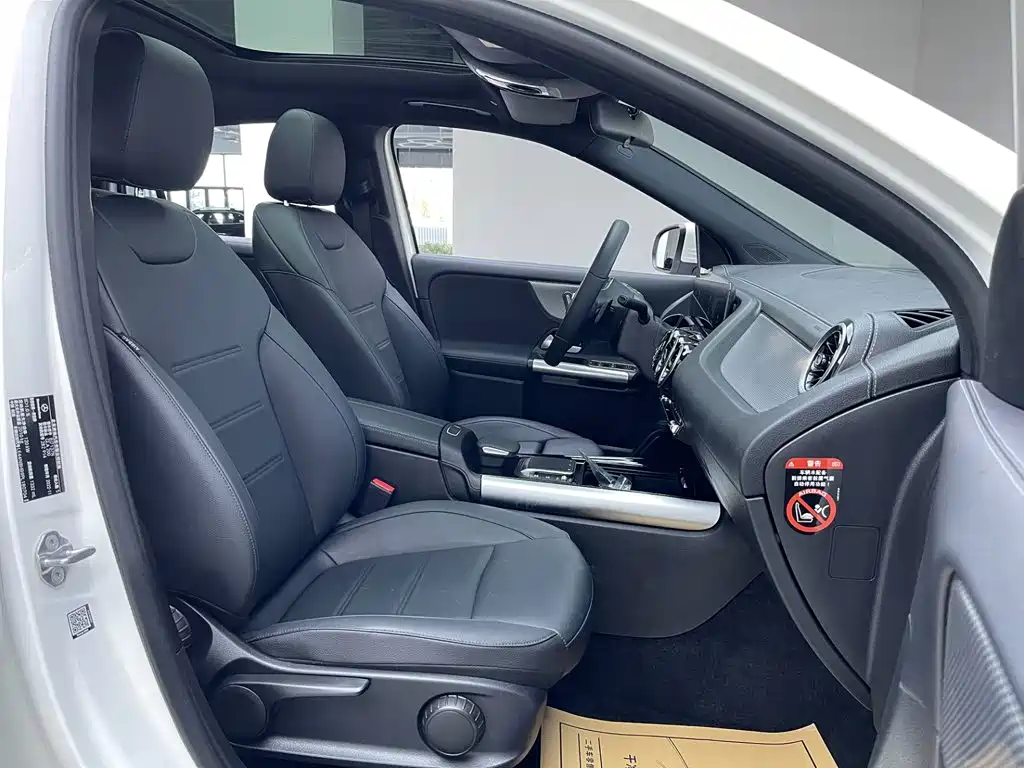 Mercedes-Benz GLA 2023 — фото 18