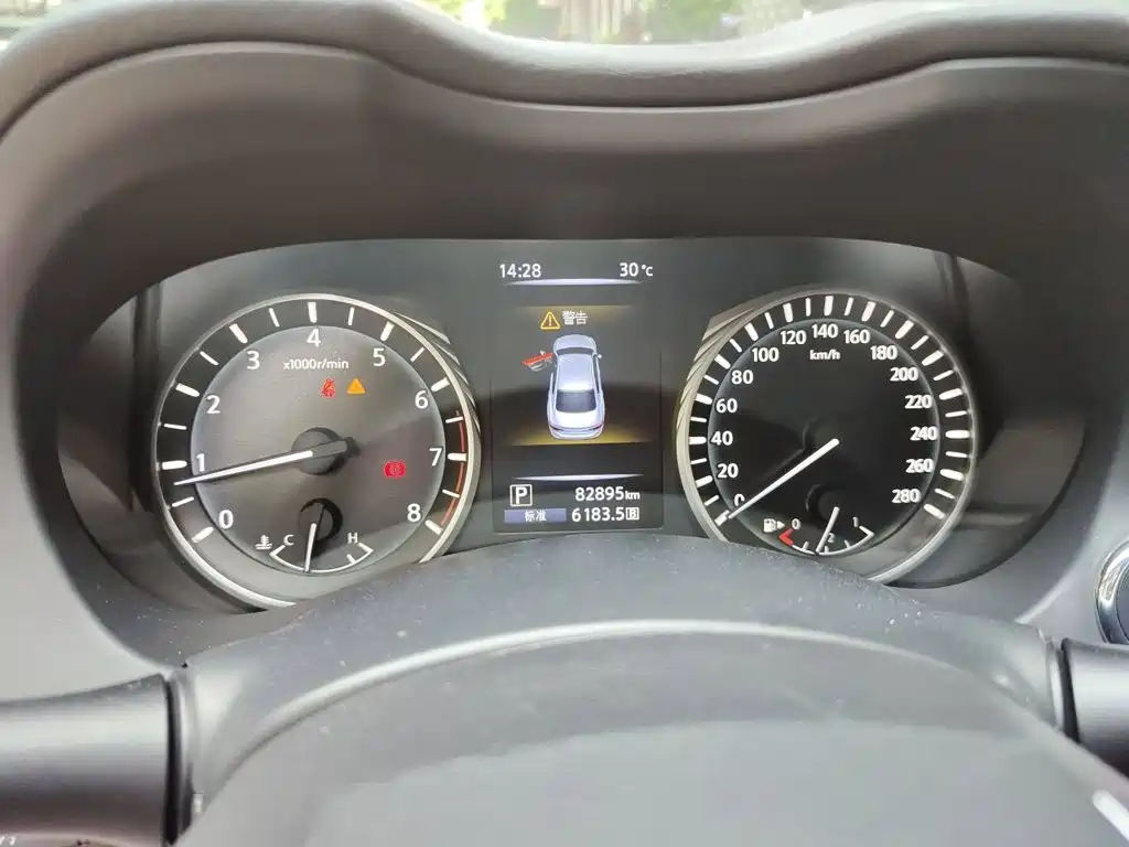 Infiniti Q50L — миниатюра 7