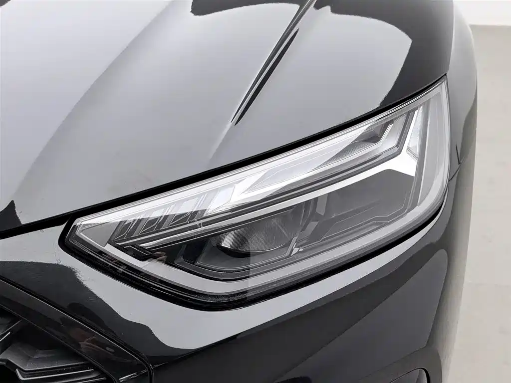 Audi Q5L 2025 45 40 TFSI Fashion