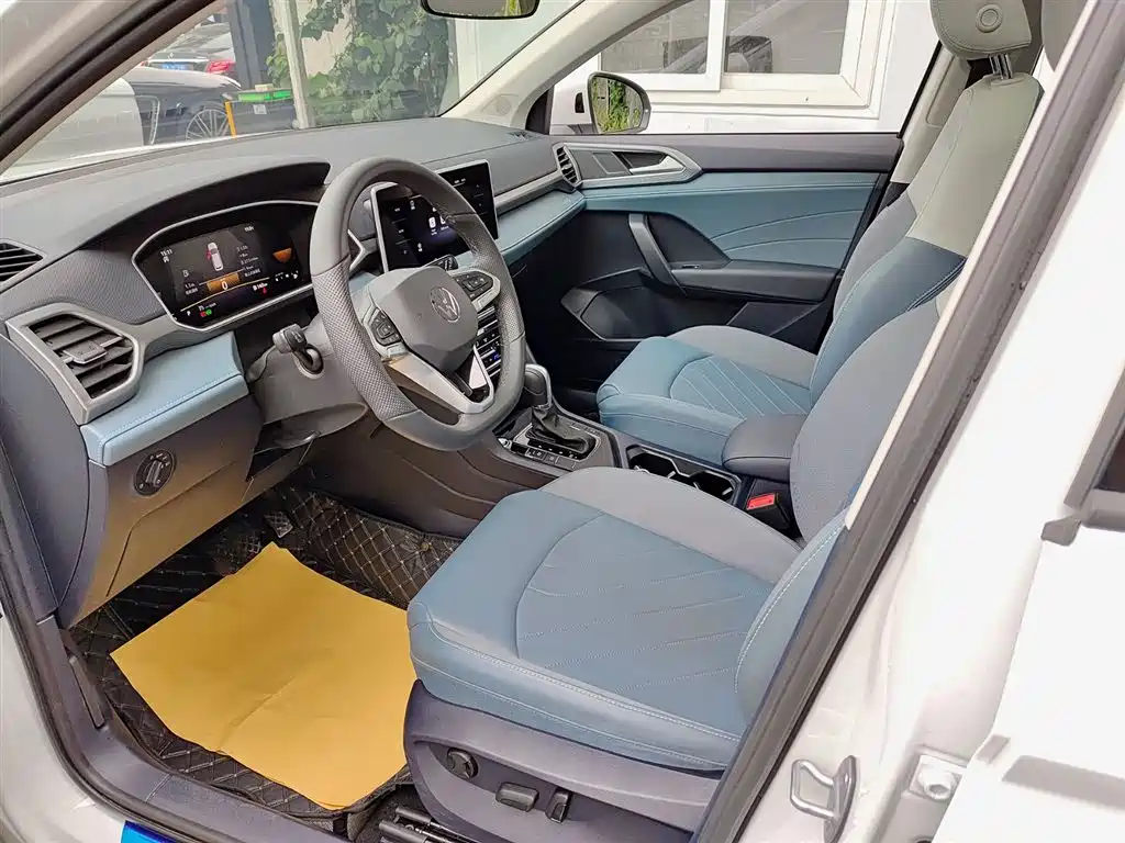 Volkswagen Tharu 2025 300TSI