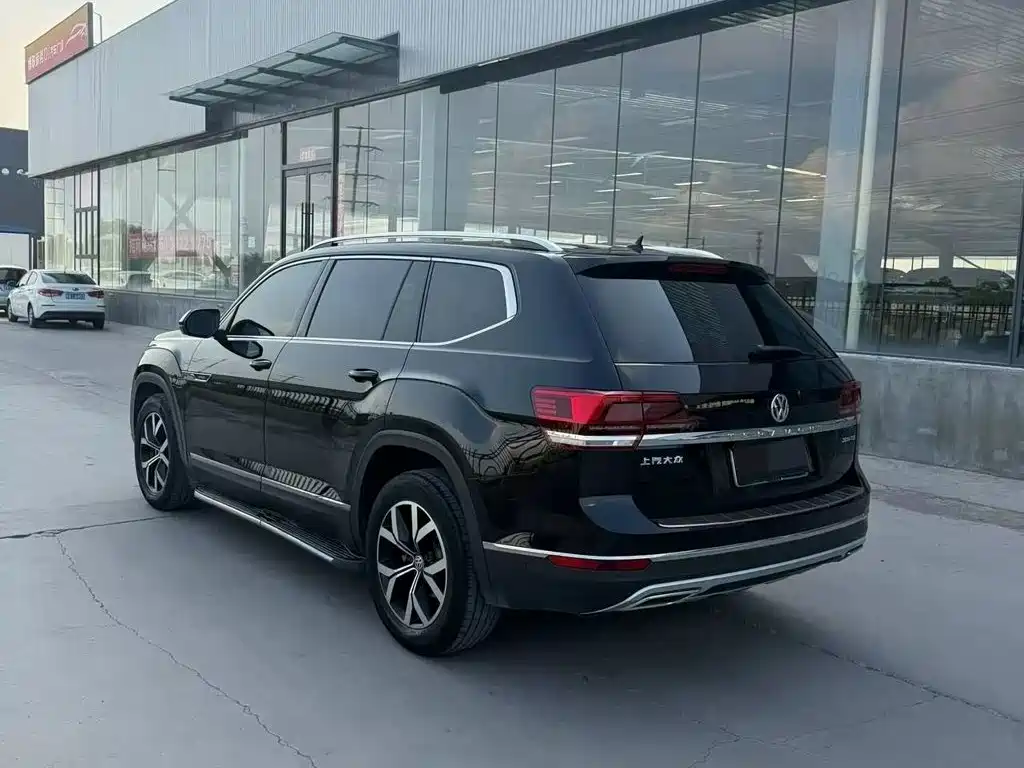 Volkswagen Teramont — миниатюра 8