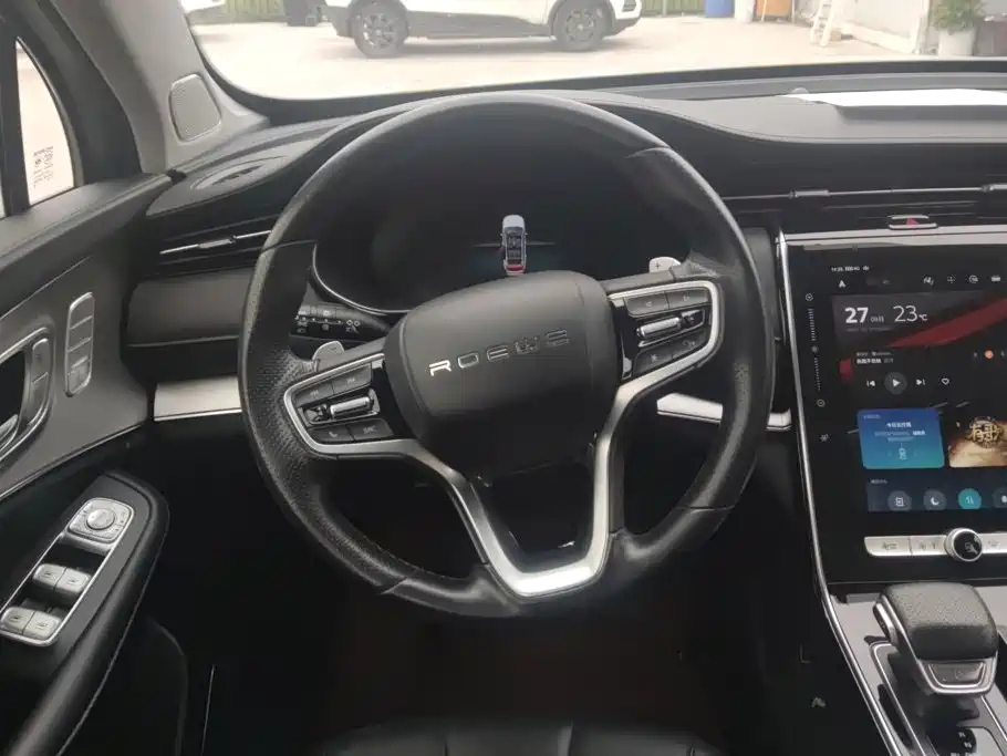 Roewe RX5 MAX — миниатюра 15