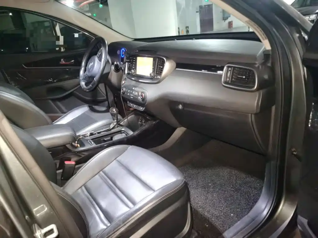 Kia Sorento — миниатюра 19