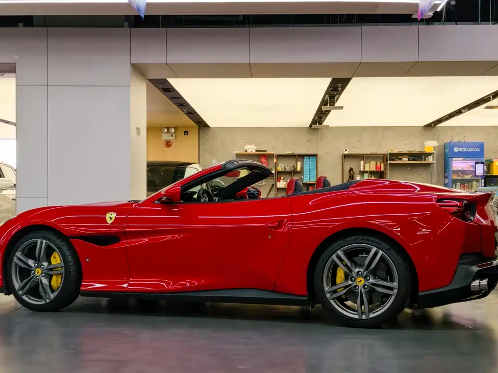 FERRARI PORTOFINO