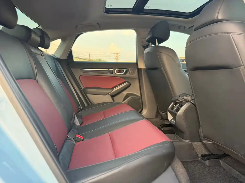 Honda Integra — миниатюра 13