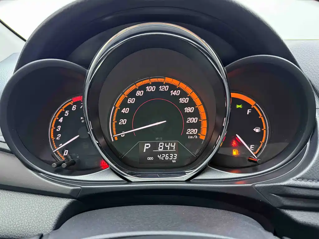 TOYOTA YARIS L ZHIXUAN