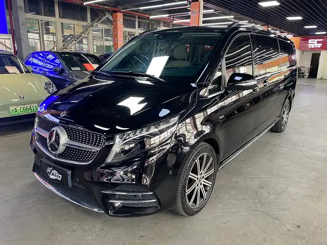 MERCEDES-BENZ V CLASS