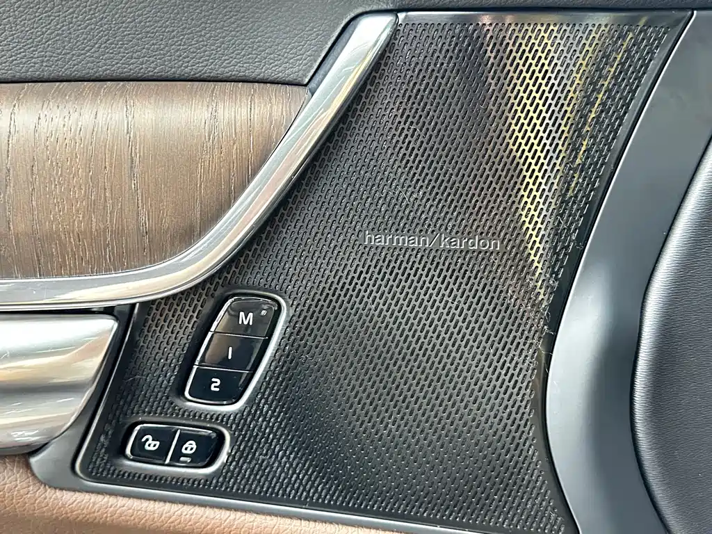 Volvo S90 — миниатюра 18