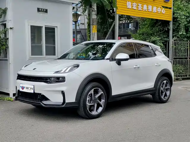 2024 Lynk & Co 06