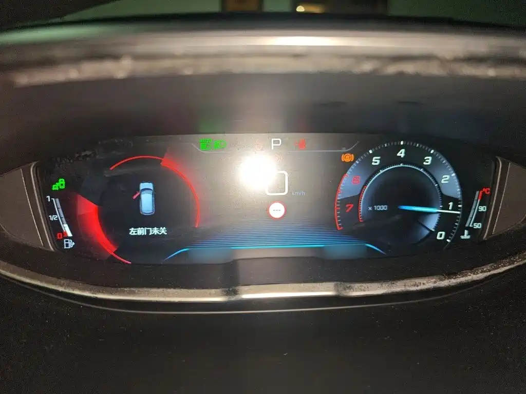 Peugeot 4008 — миниатюра 4